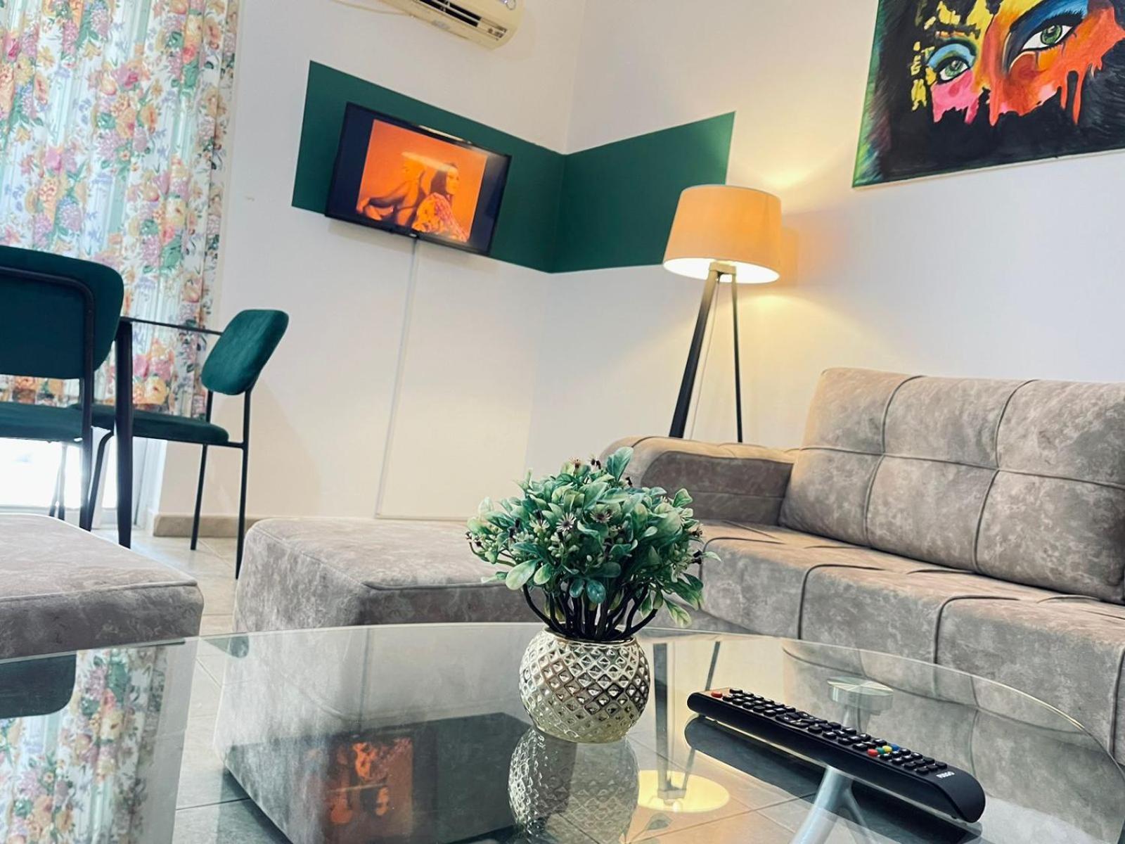 Top Central Apartment ティラナ エクステリア 写真